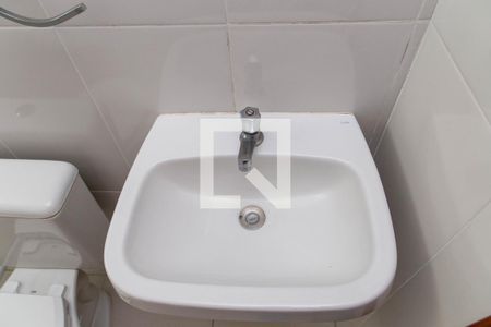 Banheiro de apartamento para alugar com 1 quarto, 33m² em Piraporinha, Diadema