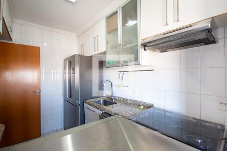 Apartamento à venda com 96m², 3 quartos e 3 vagas Apartamento à venda com 96m², 3 quartos e 3 vagasCozinha