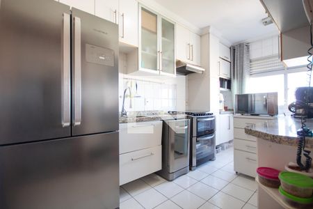 Apartamento à venda com 96m², 3 quartos e 3 vagas Apartamento à venda com 96m², 3 quartos e 3 vagasCozinha