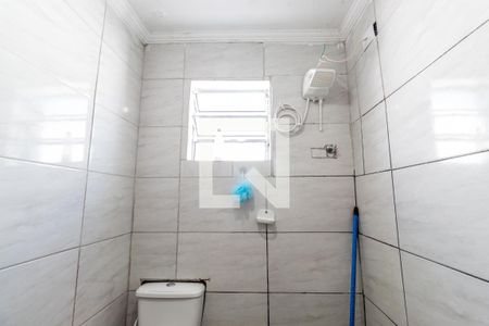 Casa à venda com 70m², 3 quartos e 1 vaga Casa à venda com 70m², 3 quartos e 1 vagaBanheiro