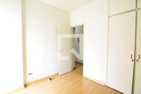 Quarto 2 de apartamento para alugar com 3 quartos, 70m² em Carlos Prates, Belo Horizonte