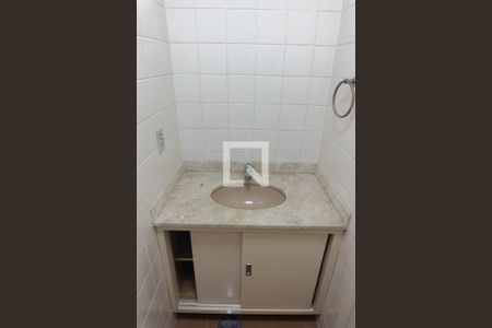 Lavabo de apartamento para alugar com 4 quartos, 126m² em Bela Vista, São Paulo