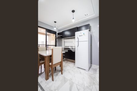 Cozinha de apartamento à venda com 1 quarto, 30m² em Km 18, Osasco