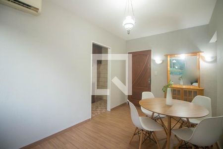 Sala de apartamento para alugar com 2 quartos, 55m² em Jardim Itu, Porto Alegre