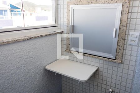  Sacada e Churrasqueira de apartamento para alugar com 2 quartos, 94m² em Ingleses do Rio Vermelho, Florianópolis