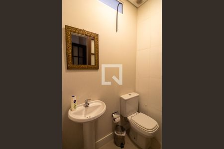 Lavabo de apartamento à venda com 2 quartos, 86m² em Independência, Porto Alegre