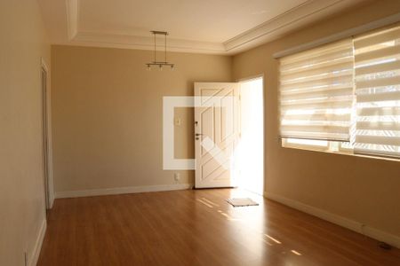 Sala de casa para alugar com 4 quartos, 205m² em Jardim Nossa Senhora Auxiliadora, Campinas