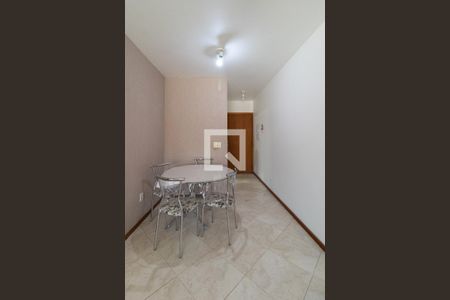 Sala de apartamento à venda com 2 quartos, 60m² em Partenon, Porto Alegre