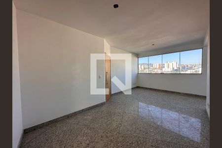 Sala de apartamento à venda com 4 quartos, 110m² em Sagrada Família, Belo Horizonte