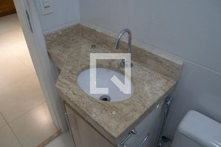 Banheiro de apartamento à venda com 2 quartos, 42m² em Vila Aurora (zona Norte), São Paulo