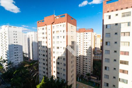 Vista do Quarto 1 de apartamento para alugar com 2 quartos, 38m² em Jardim Oriental, São Paulo