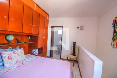 Casa à venda com 229m², 5 quartos e 3 vagas Casa à venda com 229m², 5 quartos e 3 vagasSuíte