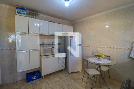 Casa à venda com 229m², 5 quartos e 3 vagas Casa à venda com 229m², 5 quartos e 3 vagasEdícula