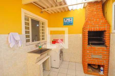 Casa à venda com 229m², 5 quartos e 3 vagas Casa à venda com 229m², 5 quartos e 3 vagasÁrea gourmet