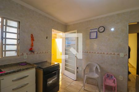 Casa à venda com 229m², 5 quartos e 3 vagas Casa à venda com 229m², 5 quartos e 3 vagasEdícula