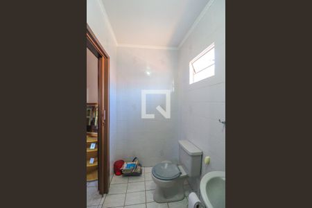 Casa à venda com 229m², 5 quartos e 3 vagas Casa à venda com 229m², 5 quartos e 3 vagasSuíte