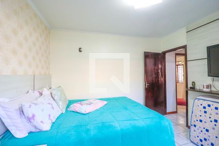 Casa à venda com 229m², 5 quartos e 3 vagas Casa à venda com 229m², 5 quartos e 3 vagasQuarto 1