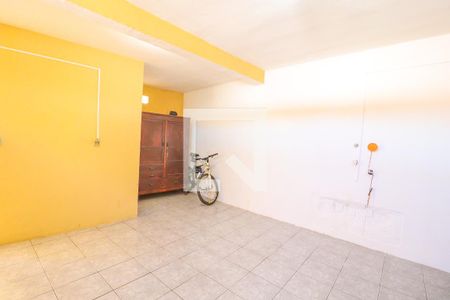 Casa à venda com 229m², 5 quartos e 3 vagas Casa à venda com 229m², 5 quartos e 3 vagasGaragem