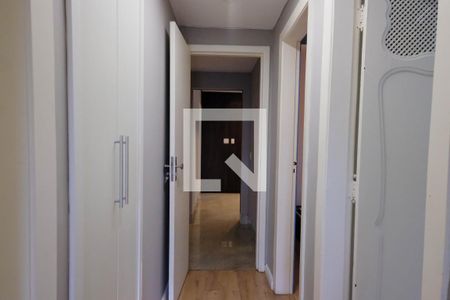 Corredor de apartamento para alugar com 3 quartos, 141m² em Sion, Belo Horizonte