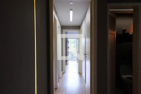 Corredor de apartamento para alugar com 3 quartos, 141m² em Sion, Belo Horizonte