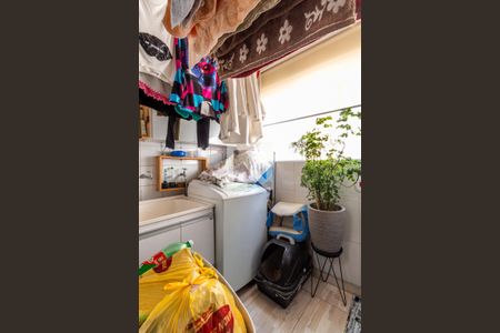 Apartamento à venda com 53m², 2 quartos e 1 vaga Apartamento à venda com 53m², 2 quartos e 1 vagaÁrea de Serviço