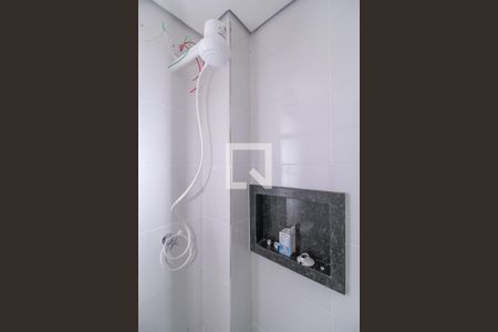 Banheiro de apartamento à venda com 1 quarto, 29m² em Quinta da Paineira, São Paulo