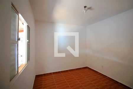 Quarto 1 de casa para alugar com 3 quartos, 102m² em Santa Efigênia, Belo Horizonte