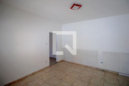 Sala de casa para alugar com 3 quartos, 102m² em Santa Efigênia, Belo Horizonte