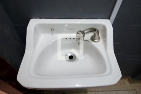 Lavabo de casa para alugar com 3 quartos, 180m² em Centro, Sorocaba