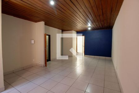 Sala de casa para alugar com 3 quartos, 180m² em Centro, Sorocaba