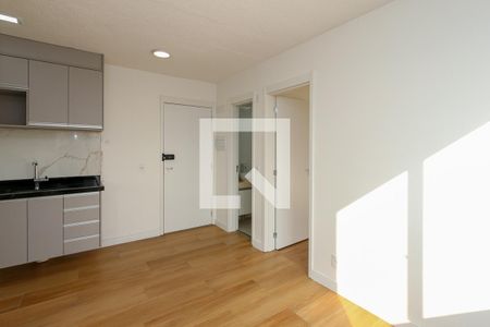 Sala de apartamento para alugar com 2 quartos, 34m² em Santo Amaro, São Paulo