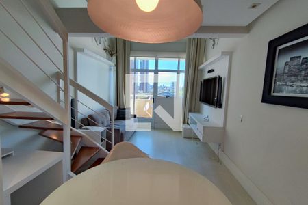 Sala de Estar e Jantar de apartamento para alugar com 1 quarto, 60m² em Cambuí, Campinas