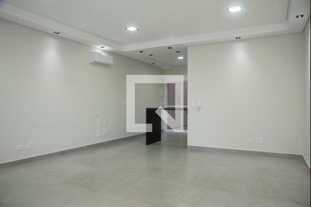 Sala de casa à venda com 3 quartos, 170m² em Mirandópolis, São Paulo