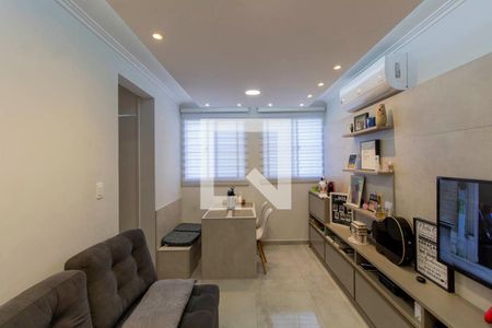 Sala  de apartamento à venda com 2 quartos, 54m² em Vila Sílvia, São Paulo