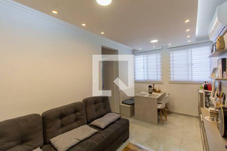 Sala  de apartamento à venda com 2 quartos, 54m² em Vila Sílvia, São Paulo