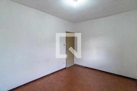 Quarto 2 de casa para alugar com 2 quartos, 120m² em Jardim Oriental, São Paulo