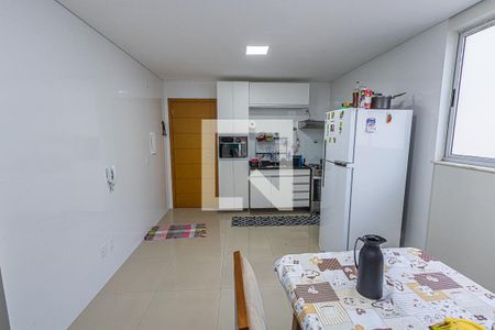 Cozinha de apartamento à venda com 3 quartos, 103m² em Ouro Preto, Belo Horizonte