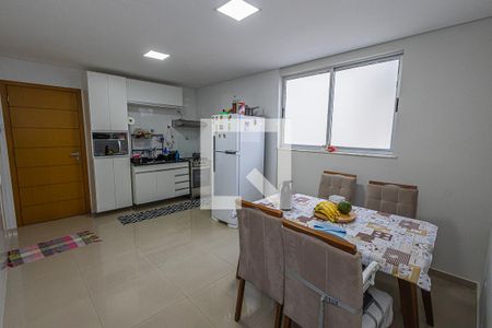 Cozinha de apartamento à venda com 3 quartos, 103m² em Ouro Preto, Belo Horizonte