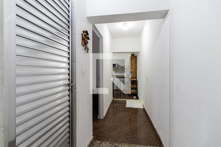 Corredor de casa à venda com 4 quartos, 150m² em Vila Carrao, São Paulo