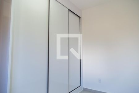 Quarto 2 de apartamento para alugar com 2 quartos, 43m² em Vila Parque Jabaquara, São Paulo