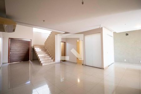 Sala de casa para alugar com 4 quartos, 200m² em Jardim Atlântico, Goiânia