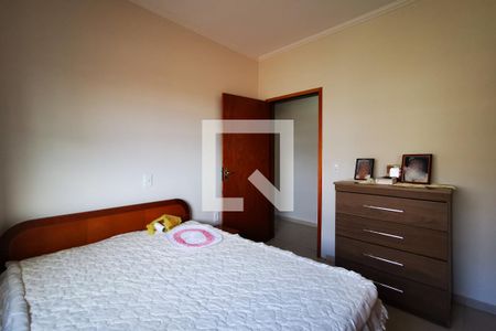 Casa à venda com 110m², 3 quartos e 2 vagas Casa à venda com 110m², 3 quartos e 2 vagasQuarto 2