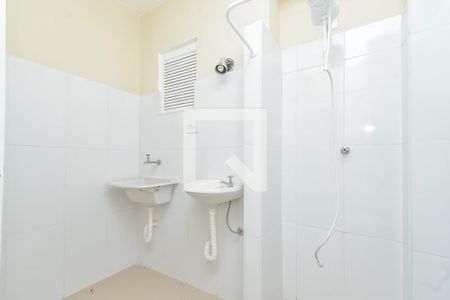 Banheiro de kitnet/studio à venda com 1 quarto, 32m² em Santa Ifigênia, São Paulo