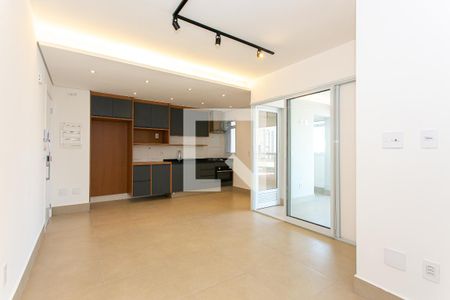 Sala de apartamento para alugar com 2 quartos, 67m² em Vila Azevedo, São Paulo