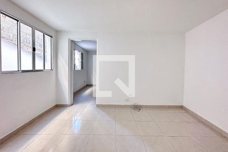 Sala de casa para alugar com 1 quarto, 40m² em Alto da Lapa, São Paulo