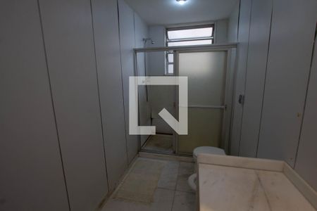 Banheiro de apartamento à venda com 3 quartos, 153m² em Copacabana, Rio de Janeiro