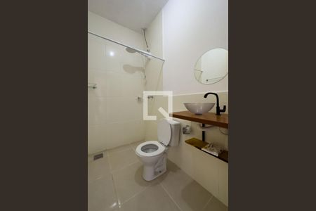 Banheiro da Suíte 1 de casa à venda com 2 quartos, 100m² em Hípica, Porto Alegre