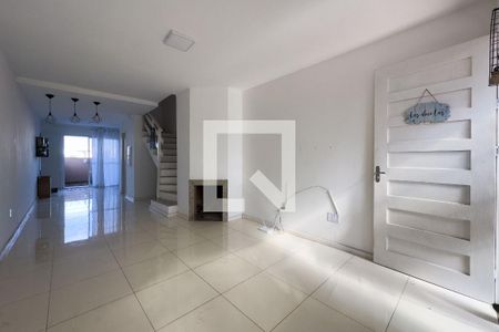 Sala de casa à venda com 2 quartos, 100m² em Hípica, Porto Alegre