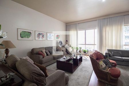 Sala de apartamento para alugar com 6 quartos, 370m² em Higienópolis, São Paulo
