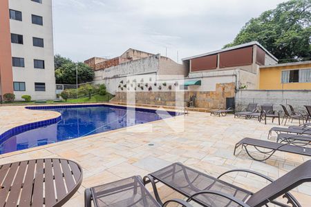 Apartamento à venda com 65m², 3 quartos e 1 vaga Apartamento à venda com 65m², 3 quartos e 1 vagaÁrea comum - Piscina